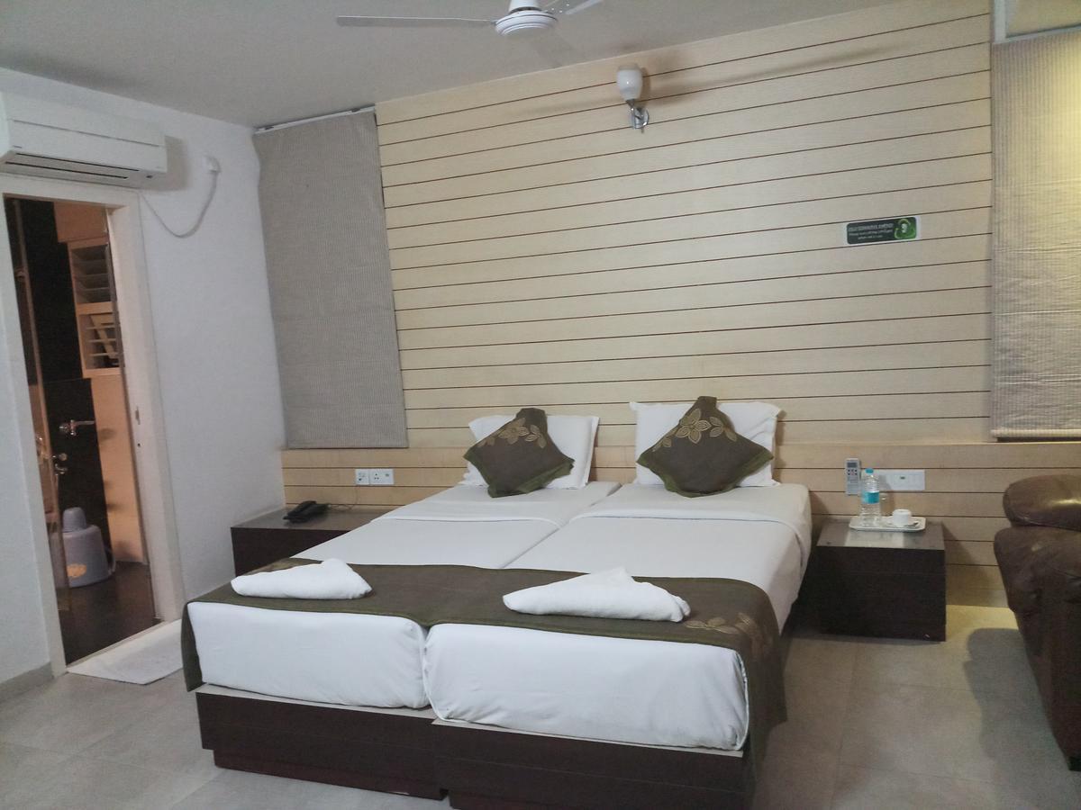 Roseline Suites Bangalore Exterior foto